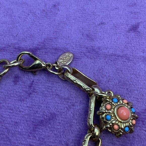 Joan Rivers Gorgeous Book Chain Charm Bracelet Vintage - Picture 3 of 4